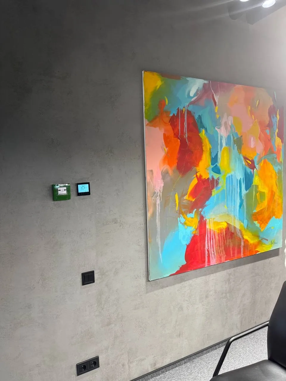 Salão de exposição com termostato Mycond