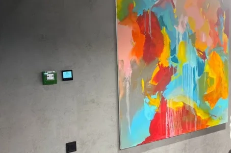 Salão de exposição com termostato Mycond