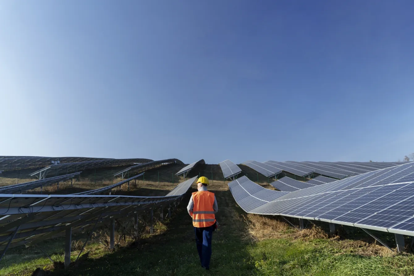 Previsão pormenorizada do desenvolvimento da energia solar na Europa para 2024-2027